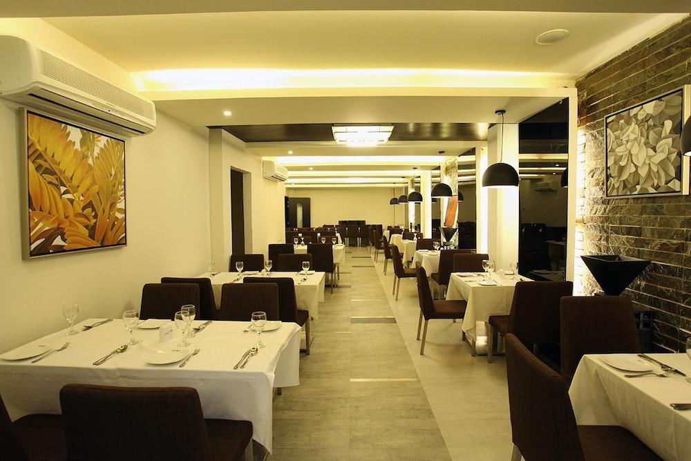 Galesia Hotel & Resort - Dhaka Luaran gambar