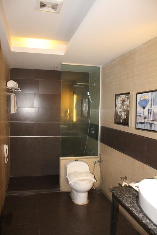 Galesia Hotel & Resort - Dhaka Luaran gambar